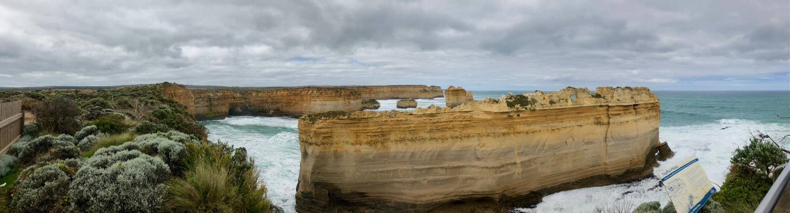 Twelve Apostles, Australia