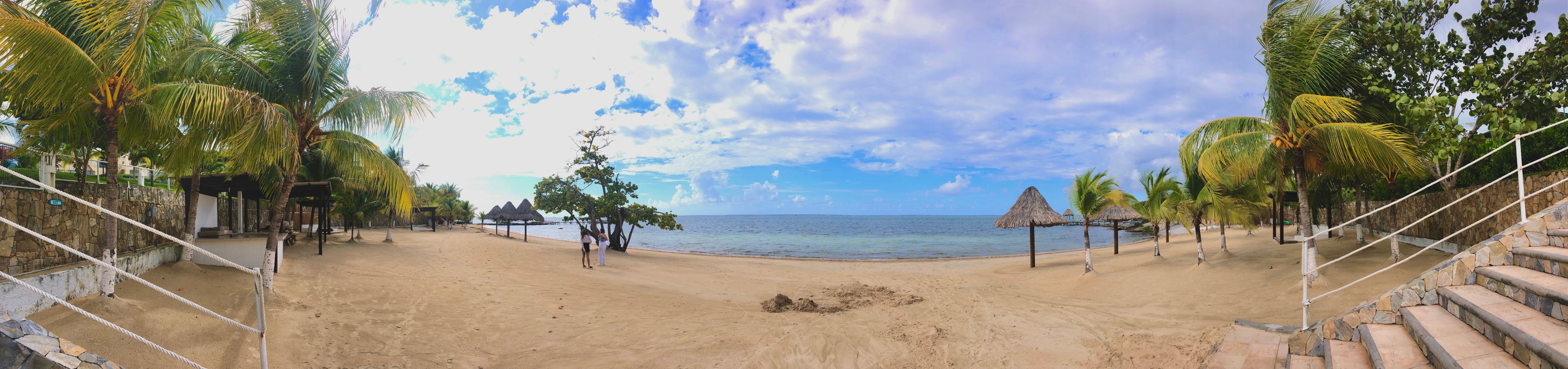 Bitcoin Beach, Roatan